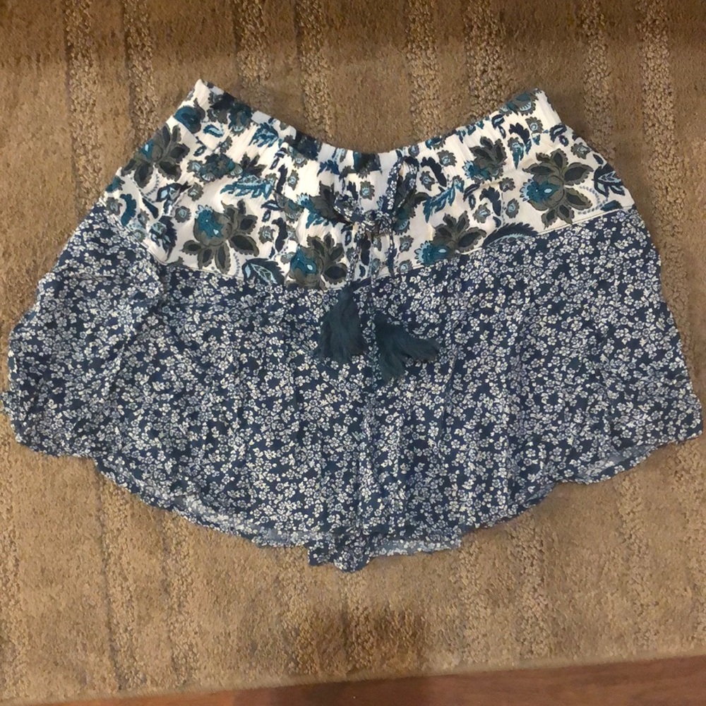 Band of Gypsies Green Boho Shorts | Medium